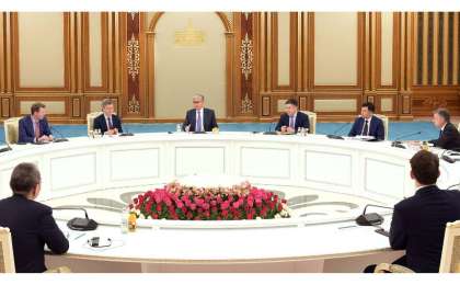 托卡耶夫总统会见出席阿斯塔纳经济论坛的外国嘉宾