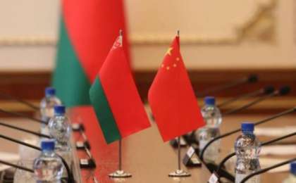 白俄罗斯与中国加强军事技术领域合作