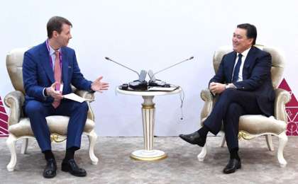 政府总理会见诺基亚董事长席拉斯玛