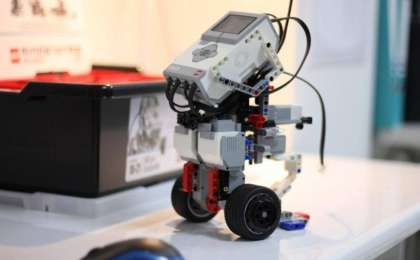 全国"KazRoboProject-2019"机器人大赛决赛在首都举行