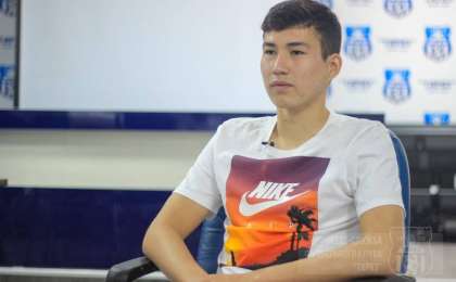 "Менің Отаным Қазақстан": ресейлік клубтағы футболшыны мазақ етті (видео)