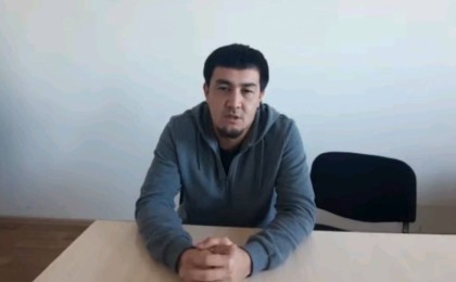 "Қолдау көрсетуге тырыстым": Волейболшы қызға қол көтерген мұғалім кешірім сұрады (видео)