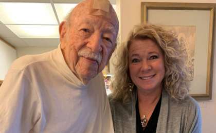 Жасы жүзден асқан қария 9 мың баланың әкесі болып шықты