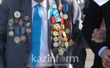 胜利日期间全国8.8万二战功勋人士将获得26亿坚戈补助金