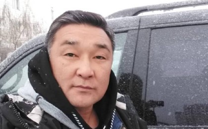 Күйеуі опасыздық жасап, ақша таппаса да, әйел шыдау керек - Алмат Сакатов