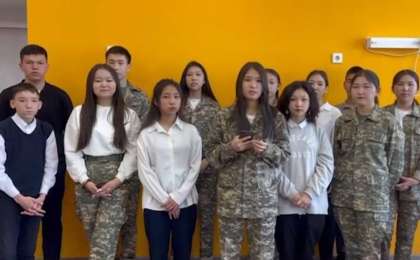 Астанада мектеп оқушылары директордың үстінен шағымданды