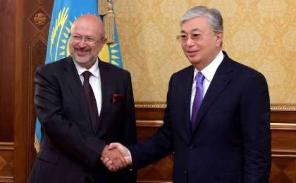 托卡耶夫总统会见欧安组织高级专员