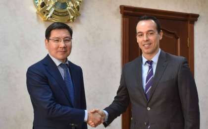 哈萨克斯坦和西班牙进一步加强国防工业合作