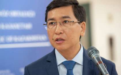 «Ұнаса да, ұнамаса да қабылдау керек»: Аймағамбетов оқу жылын ұзартуға қатысты пікір білдірді