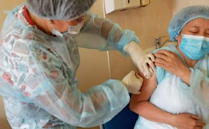 Алматы COVID-19-қа қарсы жаппай вакцинациялауға дайындалуда