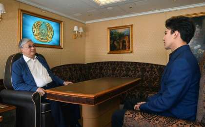 Димаш Құдайберген Қытайдан Президентпен бірге елге оралды