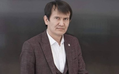 Кітап оқымайтын кейбір мұғалімдер әдебиеттен сабақ береді