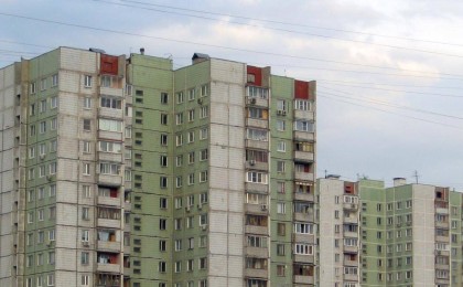 Жүкті әйел құрбысының сәбиін 13-ші қабаттан лақтырып жіберді