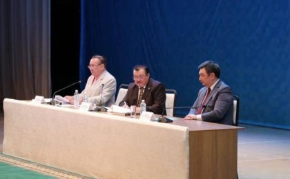 Қаламгерлер ұлт қорғаны болуы тиіс! - Қазыбек Иса