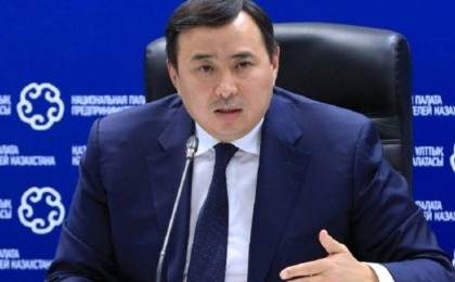 Қарызға белшесінен батқан: "Атамекен" ҰКП-ның бұрынғы басшысының 9,4 млрд қарызы бар