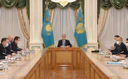 Мемлекет басшысы қаржы-экономикалық мәселелер жөнінде кеңес өткізді