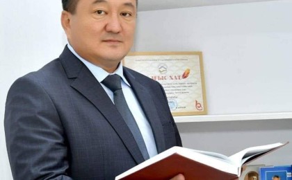 “Жазушылар Одағының бойына қан жүгіртетін үлкен реформалар керек”. Тоқаевқа ашық хат