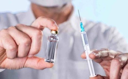 "Вакциналаудың міндетті болуы – ата-ананы күштеп көндіру емес": Еліміздің бас санитар дәрігері вакцинация жайлы - Қазақстан жаңалықтары