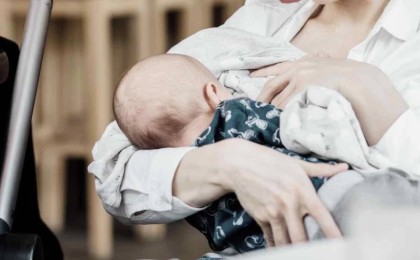 Аналары емізіп отырып, ұйықтап қалған: Павлодар облысында бір аптада екі сәби көз жұмды