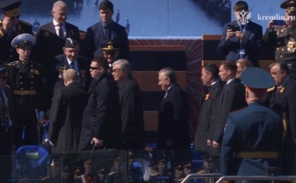 Тоқаев Мәскеудегі әскери парадқа қатысты