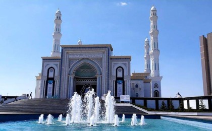 Ораза айт намазы мешітте оқыла ма: Діни басқарма жауап берді