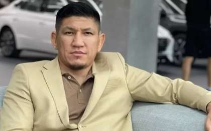 Қуат Хамитовтың хиджабтағы қыздар туралы мәлімдемесі қызу пікір тудырды