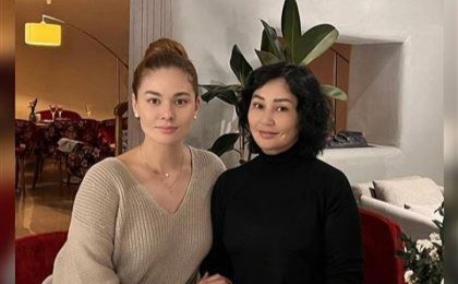 Ақан Сатаевтың бұрынғы әйелі мен қазіргі әйелі кездесті