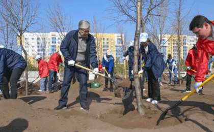 Президент Қасым-Жомарт Тоқаев елордада сенбілікке қатысты