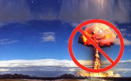 哈萨克斯坦驻华使馆为核试验受害者默哀一分钟