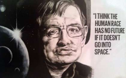 Стивен Хокингтің келесі 100 жылға арналған болжамы