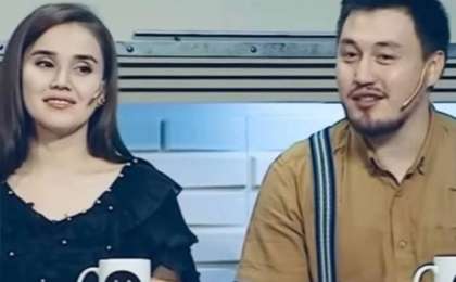 Желіде Олжас Абайдың келіншегімен түскен фотосы тарады