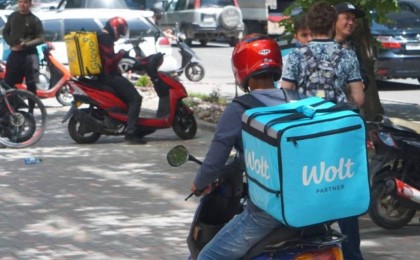 Шілдеден бастап қазақстандық курьерлер мен такси жүргізушілері салық төлейді