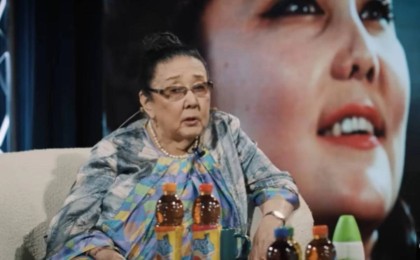 "Үш рет тұрмысқа шықтым": Бибігүл Төлегенова жеке өмірі туралы сыр шертті