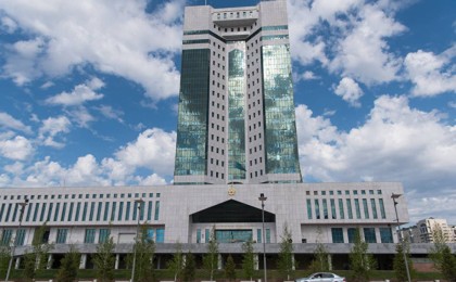 Үкімет басшысы экономиканы жаңғырту жөніндегі комиссия отырысын өткізді