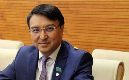 NurOtan-ды сынаған Әлтаев партиядан шығарылып, депутат мандаты алынып тасталды