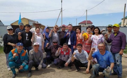 "Рухы риза болсын": Бір топ азамат марқұм болған Дулат Ағаділдің үйін көтеру үшін кәсіпкерлер мен әншілерден көмек сұрайды - Қазақстан жаңалықтары