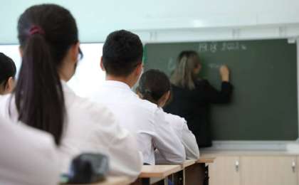 Астанада 11-сынып оқушысына өзгелерді бопсалады деген айып тағылды