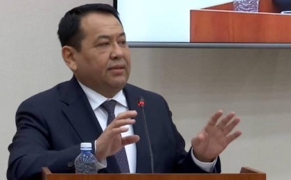 «Ауылдағылар бірінші айлық алса, ішіп кетеді»