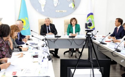 Экологтар АЭС құрылысы жобасына қатысты сұрақтарды талқылады