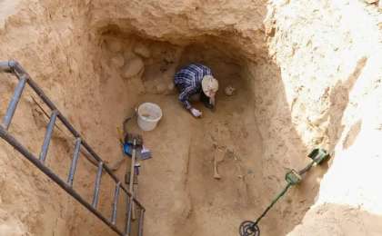 Қытайда кішкентай динозавр іздері табылды