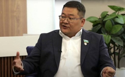 Айдос Сарым: Назарбаевтың Қаңтар оқиғасына еш қатысы жоқ