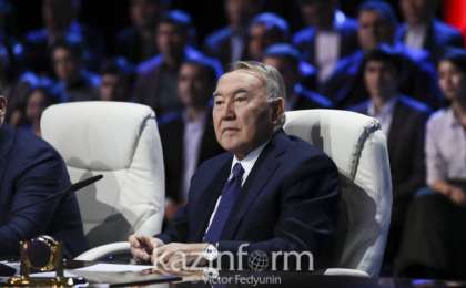 潘大渭：纳扎尔巴耶夫提升了哈萨克斯坦的外交声誉