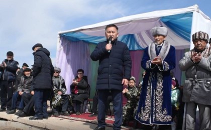 «Бұл ұсынысты 40 жыл күттік»: Қапшағайға Қонаевтың аты беріледі дегенді естіген ел алман бәйге өткізді