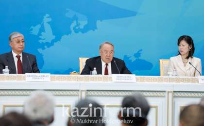 纳扎尔巴耶夫：自愿放弃核武器的国家应当得到必要的安全保障