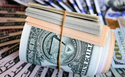 Белгісіз адам қайырымдылық қорабына 50 мың доллар салып кеткен