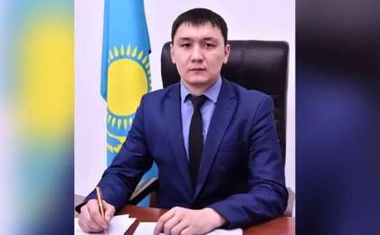 Павлодар облысында әкім жедел жәрдем қызметкерін ұрып жықты: соққыдан дәрігердің миы шайқалған