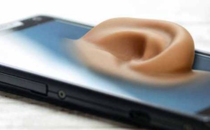 Смартфоныңыздың тыңдалғанын қалай анықтауға болады - сарапшы жауап берді