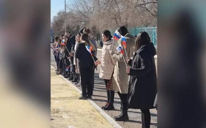 Байқоңырдағы оқушылар акциясы. Ата-аналар неден үрейленеді?