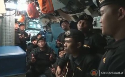 Теңізшілер кеме апатқа ұшырап, өлер алдындаа қоштасу видеосын түсірген