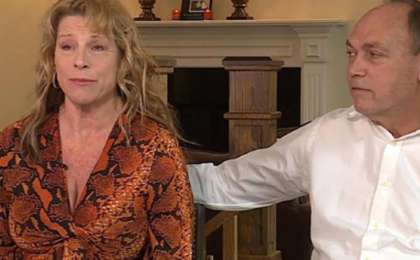 62 жастағы әйел туған қызынан сәби босанды